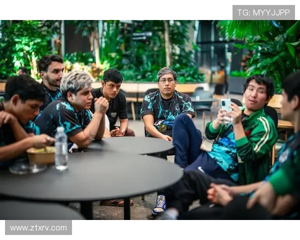DOTA2战术解析：深入探讨FPX的区域防守策略与执行技巧