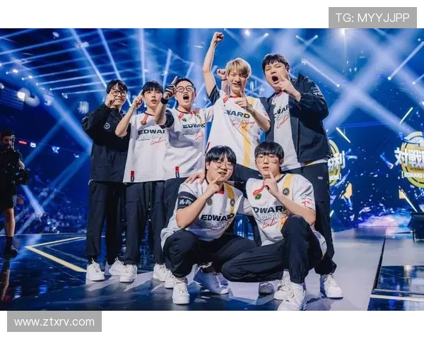 EDG战队在DOTA2中的力量变革引发热议与关注 EDG战队在DOTA2中的力量变革引发热议与关注
