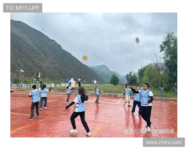 南京飞盘队默契配合的背后故事与训练心得分享