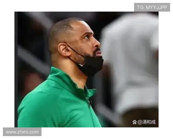 西部决赛第二场火箭对阵勇士的精彩对决与赛后分析