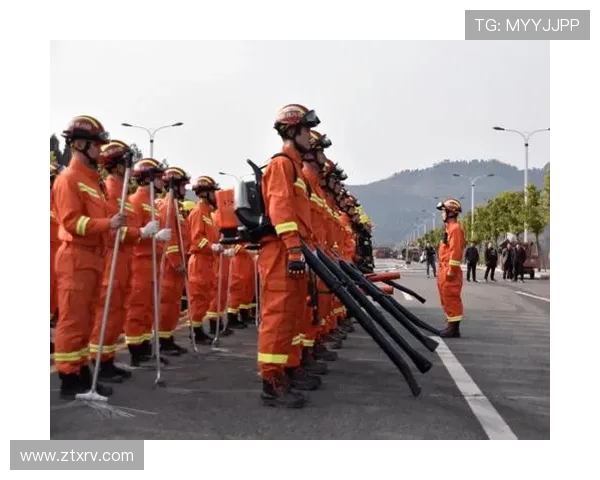 和平精英战术解析：RNG团队包夹战法的成功秘诀与实战应用